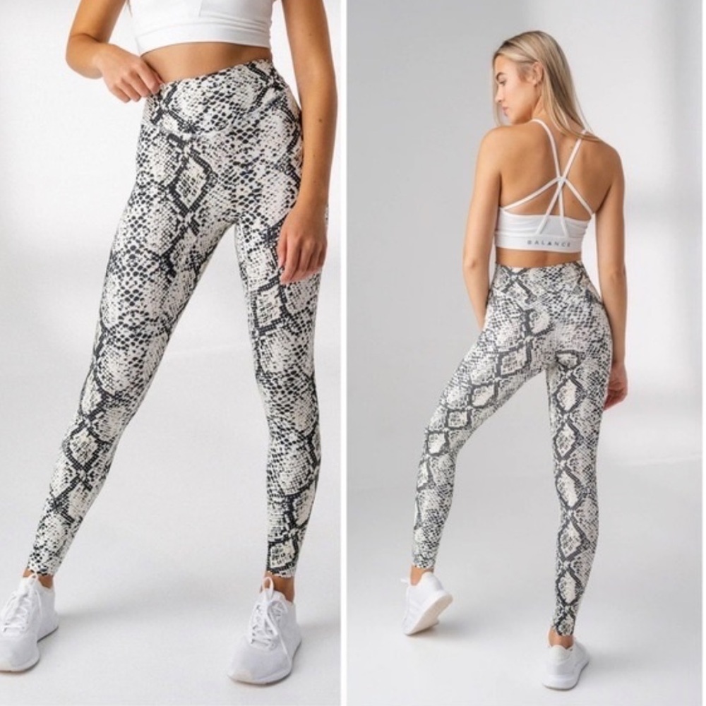 High-Waist Snake Print Leggings - White/Black